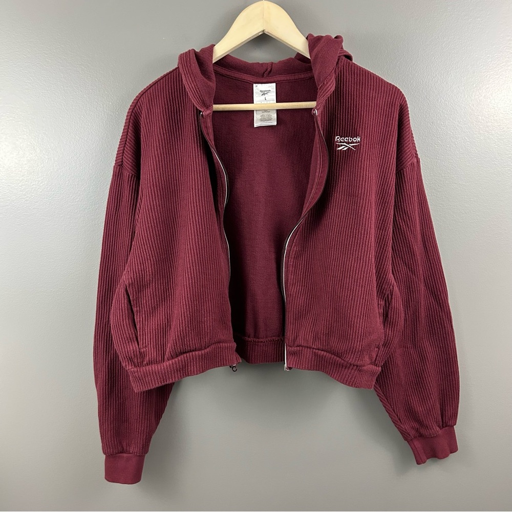 Reebok Burgundy Ribbed Cropped Hoodie Size Large - Picture 11 of 13